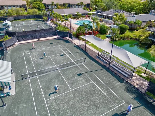 $345,000 | 1648 Starling Drive, Unit 202, Sarasota, FL 34231