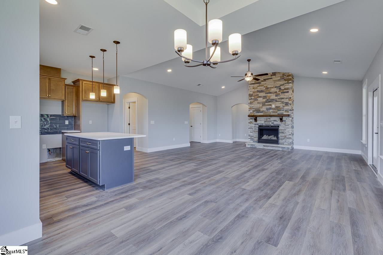 102 Powell Street Easley, SC 29640 - Photo 16 of 50
