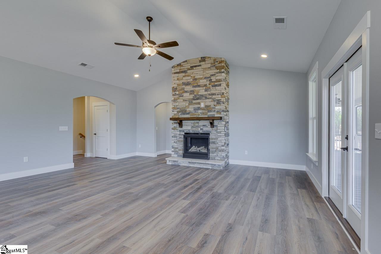 102 Powell Street Easley, SC 29640 - Photo 10 of 50