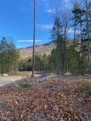 $168,000 | 15-12-10-13 15-12-10-13 Jacob Hall Farm Road, Unit 2, Rumney, NH 03266