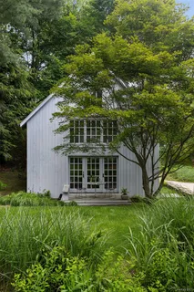 $1,750,000 | 66 Pound Ridge Road, Bedford, NY 10506