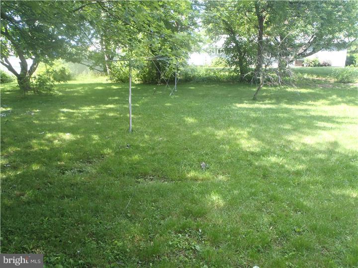 167 Wistar Road Fairless Hills, PA 19030 - Photo 17 of 17 Back Yard