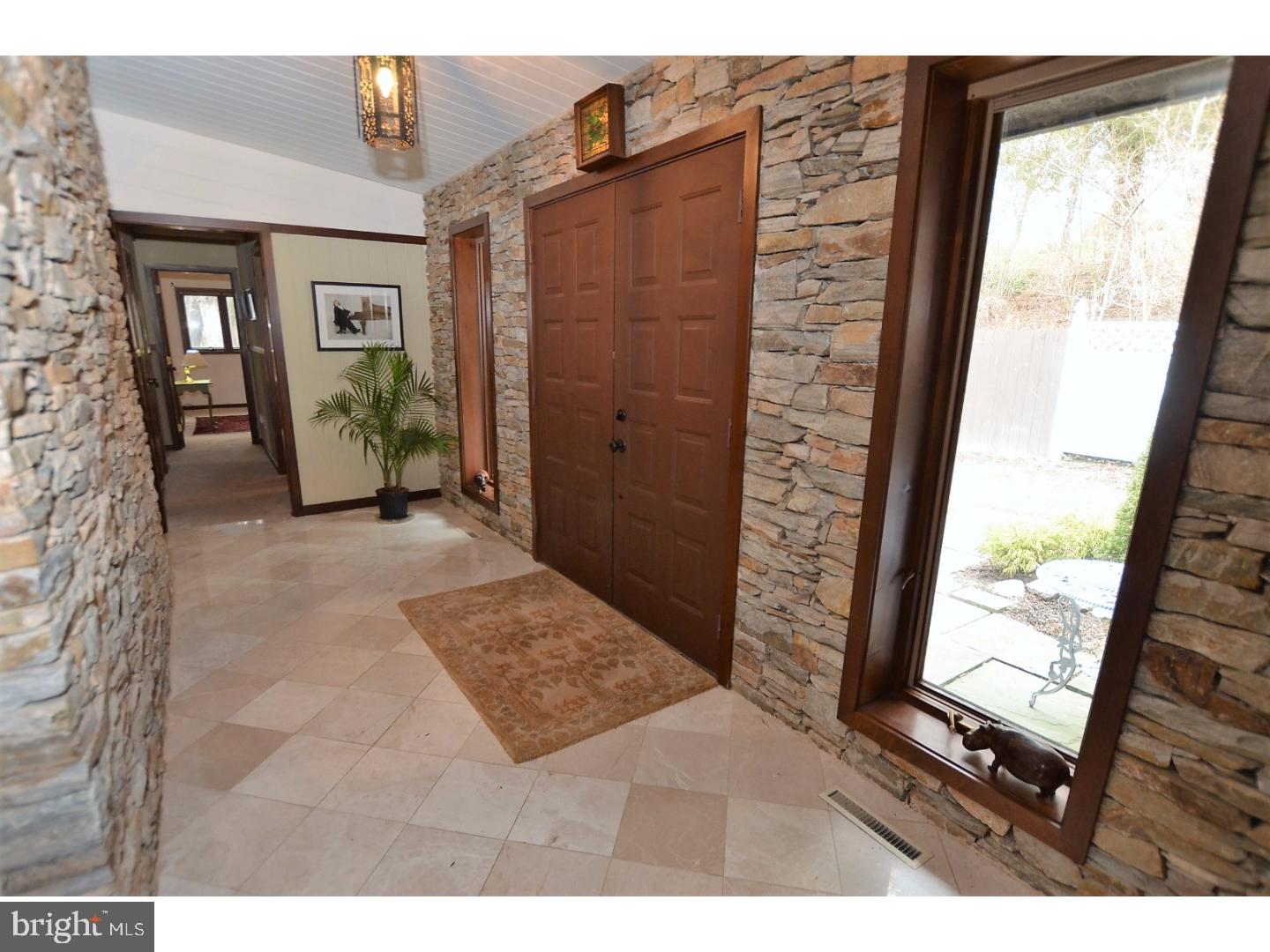 1009 Kepler Road Pottstown, PA 19464 - Photo 2 of 25 Foyer