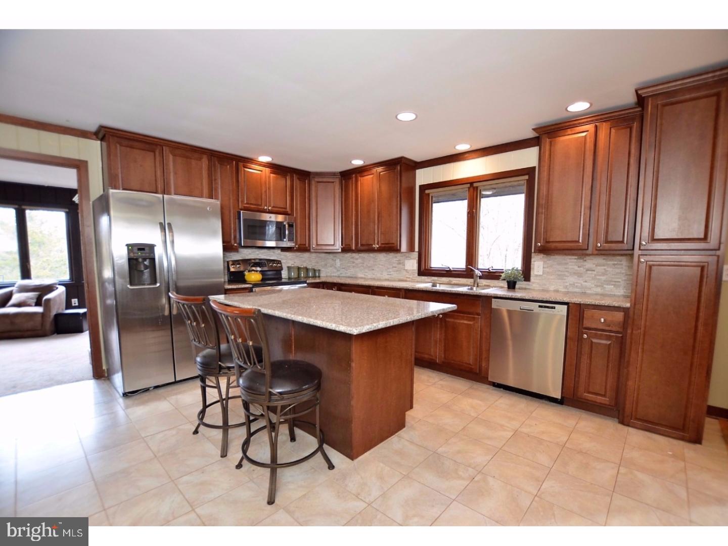 1009 Kepler Road Pottstown, PA 19464 - Photo 3 of 25 Kitchen