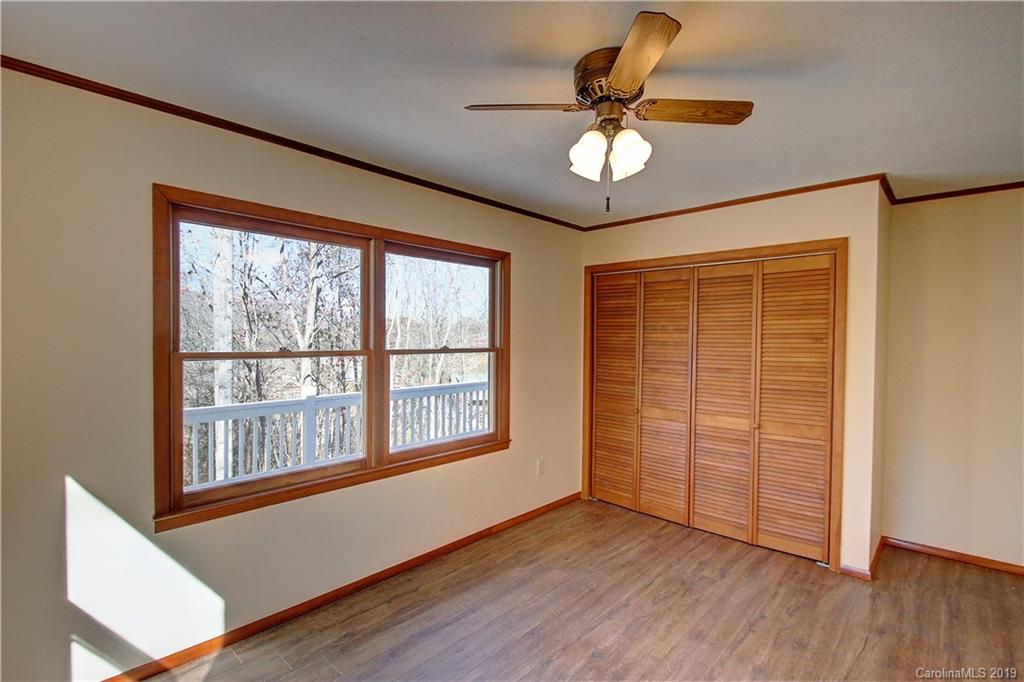 265 Mt Valley Road Waynesville, NC 28785 - Photo 12 of 21 Gallery Image 12