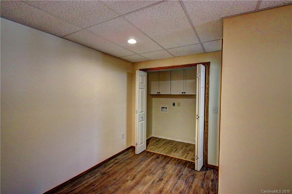 265 Mt Valley Road Waynesville, NC 28785 - Photo 15 of 21 Gallery Image 15