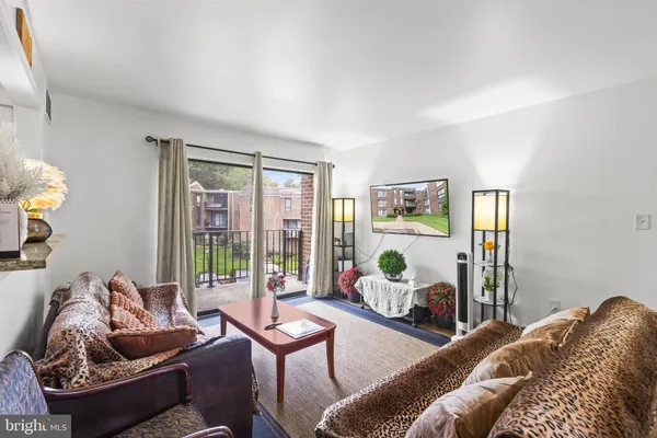 $240,000 | 3224 Spartan Road, Unit 3E6, Olney, MD 20832