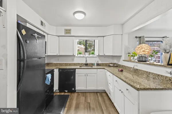 $240,000 | 3224 Spartan Road, Unit 3E6, Olney, MD 20832