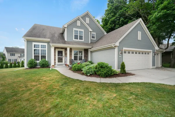 $525,000 | 1721 Sagewood Circle, West Bend, WI 53095