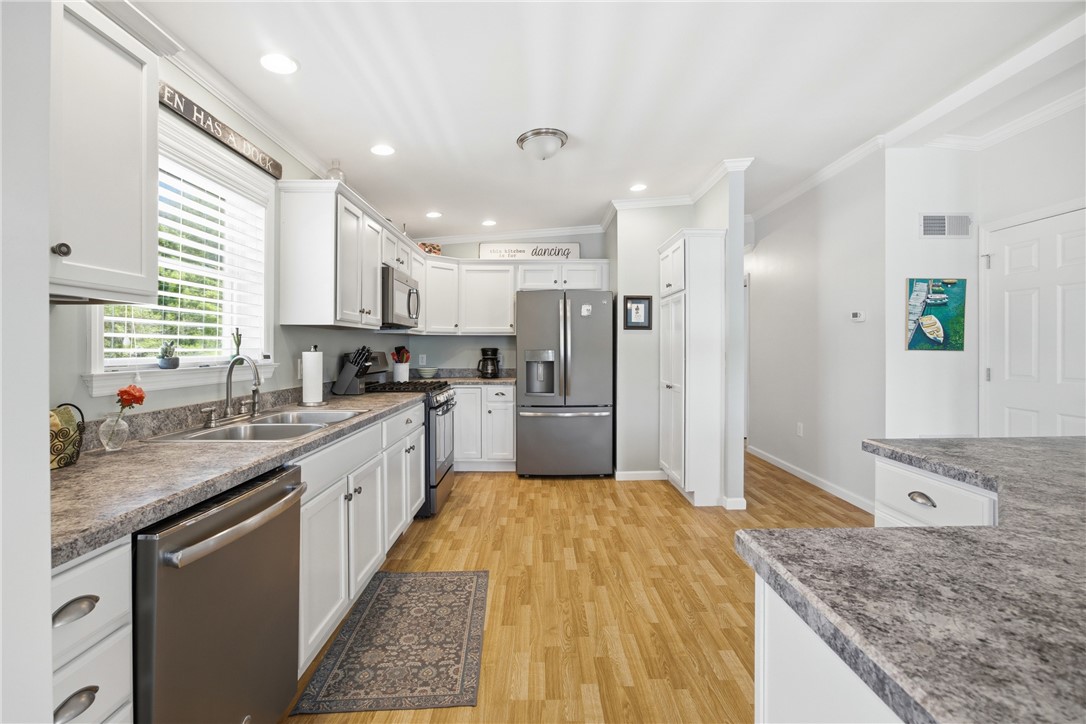 827 East Lake Road Dundee, NY 14837 - Photo 27 of 42