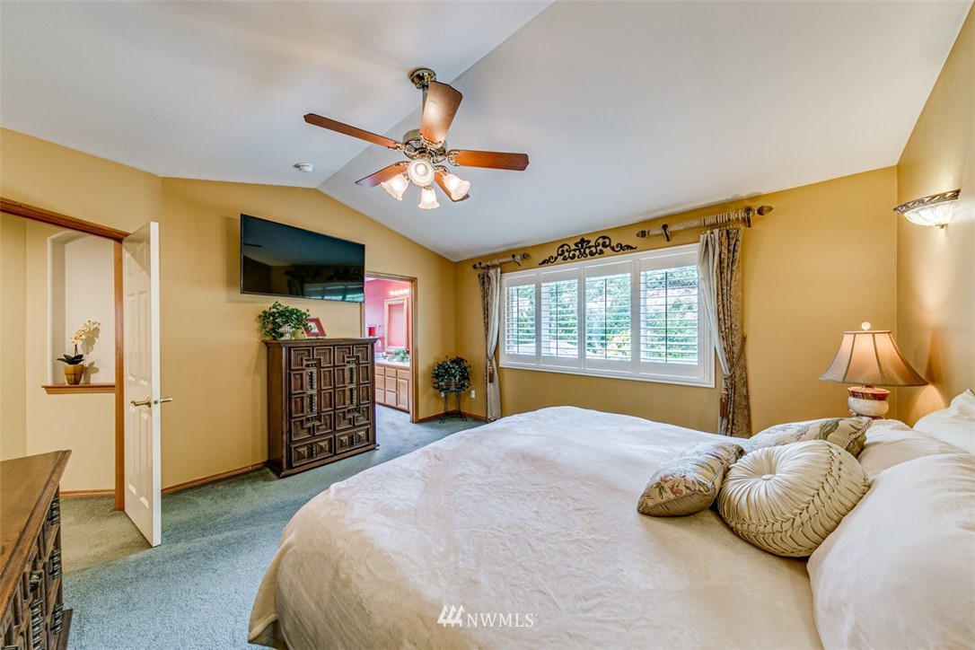 23117 9th Place West Bothell, WA 98021 - Photo 24 of 40