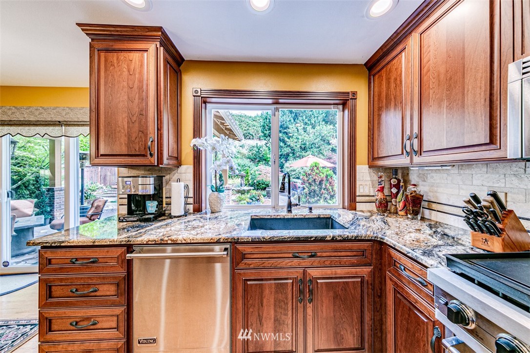 23117 9th Place West Bothell, WA 98021 - Photo 10 of 40
