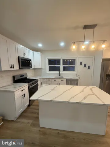 $369,900 | 8409 Loretto Avenue, Philadelphia, PA 19152