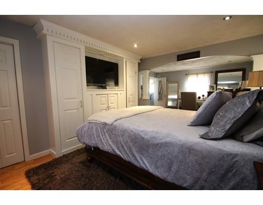 3 Fernwood Road Saugus, MA 01906 - Photo 3 of 29 Gallery Image 3