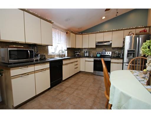 3 Fernwood Road Saugus, MA 01906 - Photo 9 of 29 Gallery Image 9