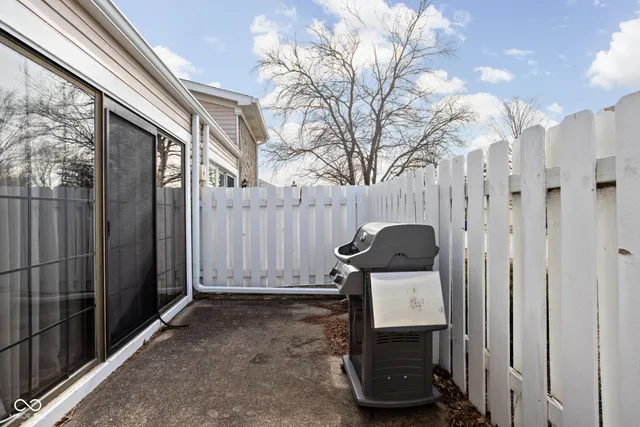 $312,500 | 33 Dominion Drive, Zionsville, IN 46077