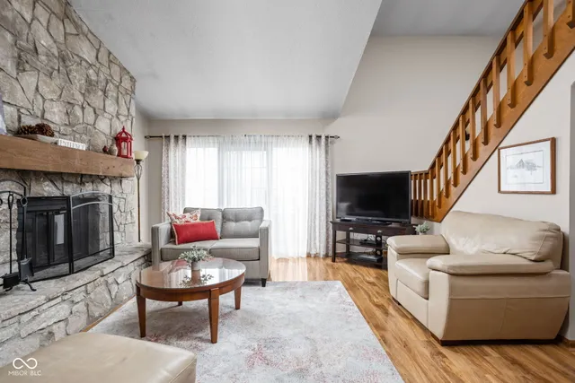 $312,500 | 33 Dominion Drive, Zionsville, IN 46077