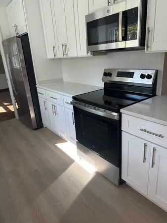 $3,650 | 2030 Crestwood Lane, Palatine, IL 60067