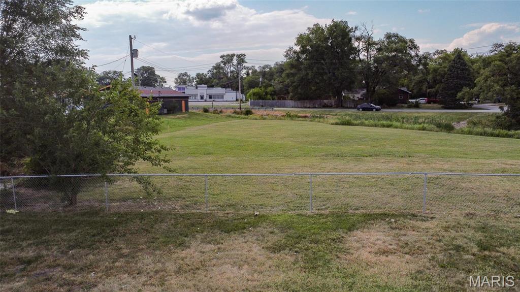 1505 Camp Jackson Road Cahokia, IL 62206 - Photo 18 of 23