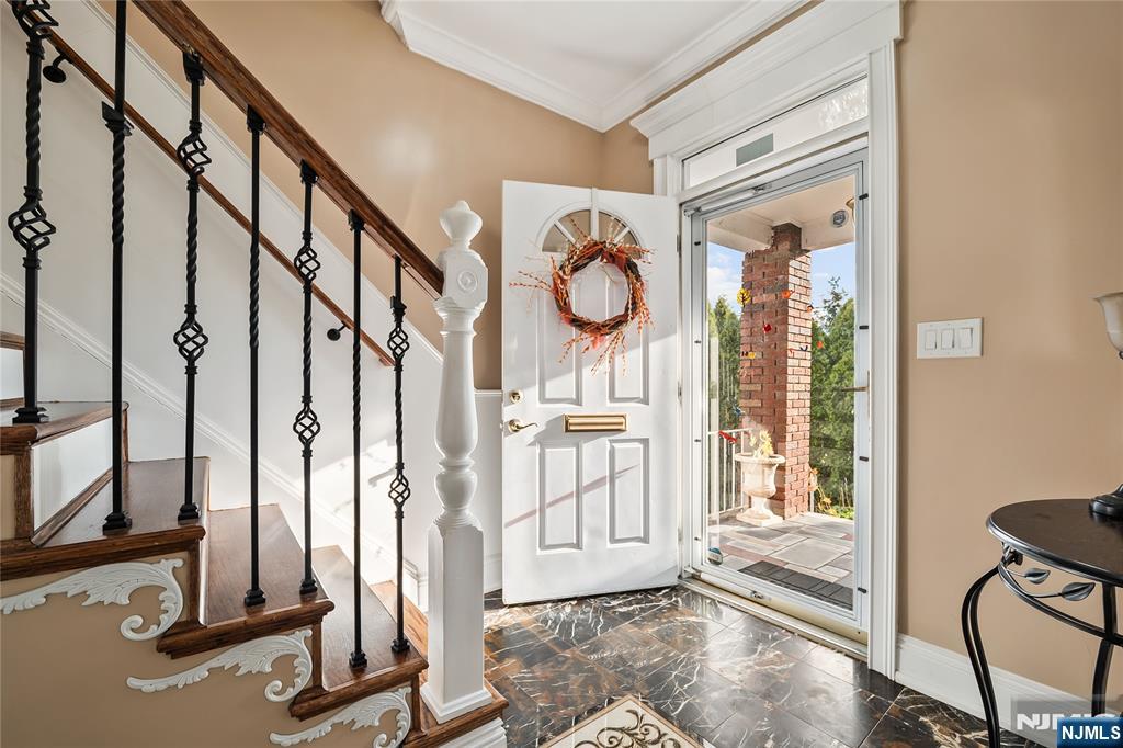 190 Totowa Road Totowa, NJ 07512 - Photo 2 of 34