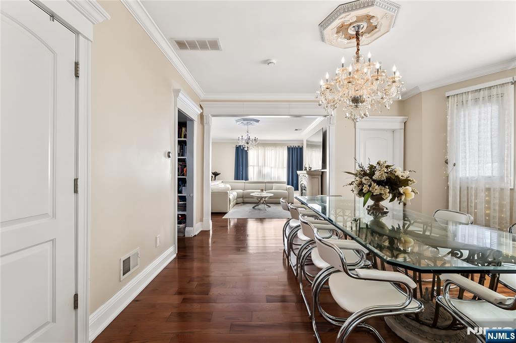 190 Totowa Road Totowa, NJ 07512 - Photo 5 of 34