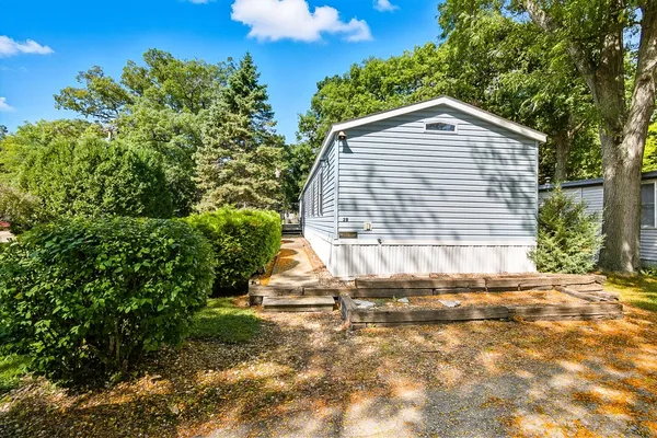 $59,900 | 2 B Paradise, Lake Mills, WI 53551