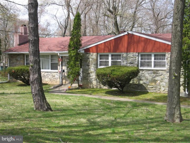 640 Cedar Grove Road Broomall, PA 19008 - Photo 1 of 16 Exterior Front