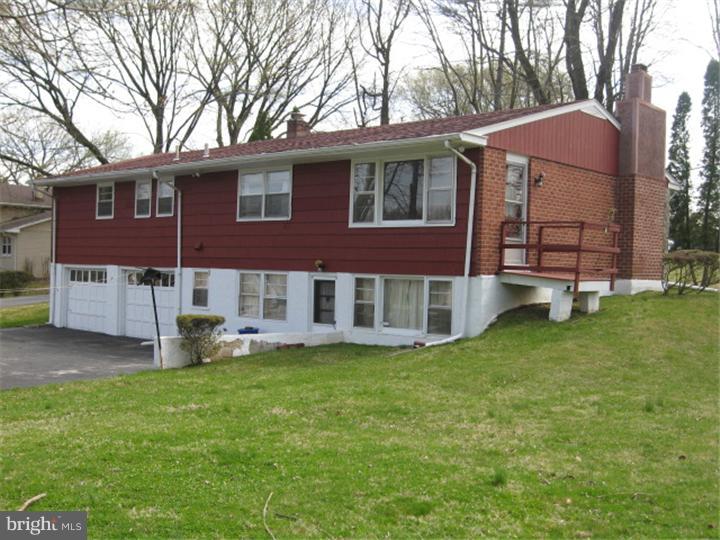 640 Cedar Grove Road Broomall, PA 19008 - Photo 5 of 16 Exterior Back