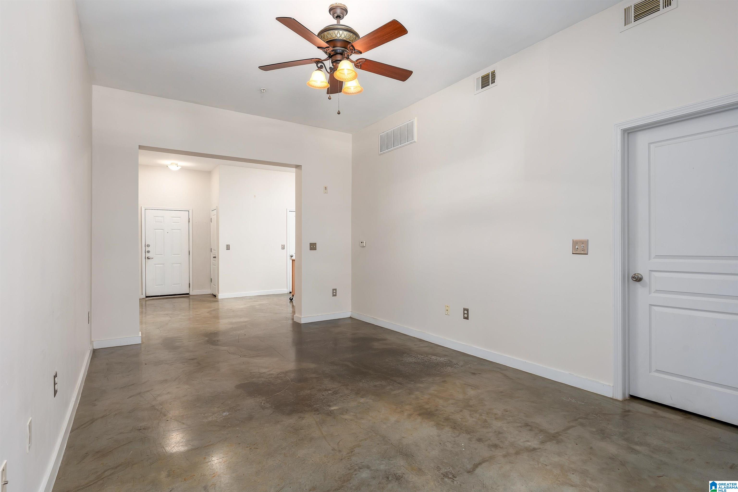401 20th Street South, Unit 107 Birmingham, AL 35233 - Photo 12 of 36