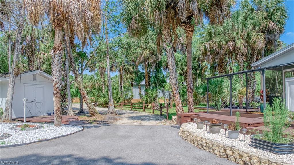 161 7th Street Southwest Naples, FL 34117 - Photo 14 of 21 Gallery Image 14