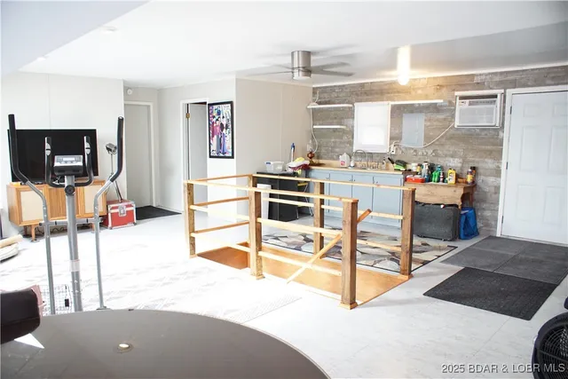 $694,000 | 29744 Clark Road, Gravois Mills, MO 65037