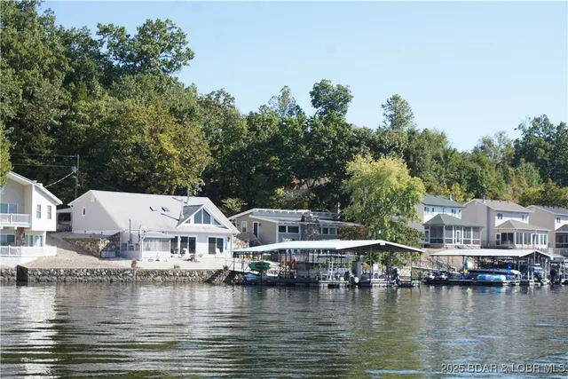 $694,000 | 29744 Clark Road, Gravois Mills, MO 65037