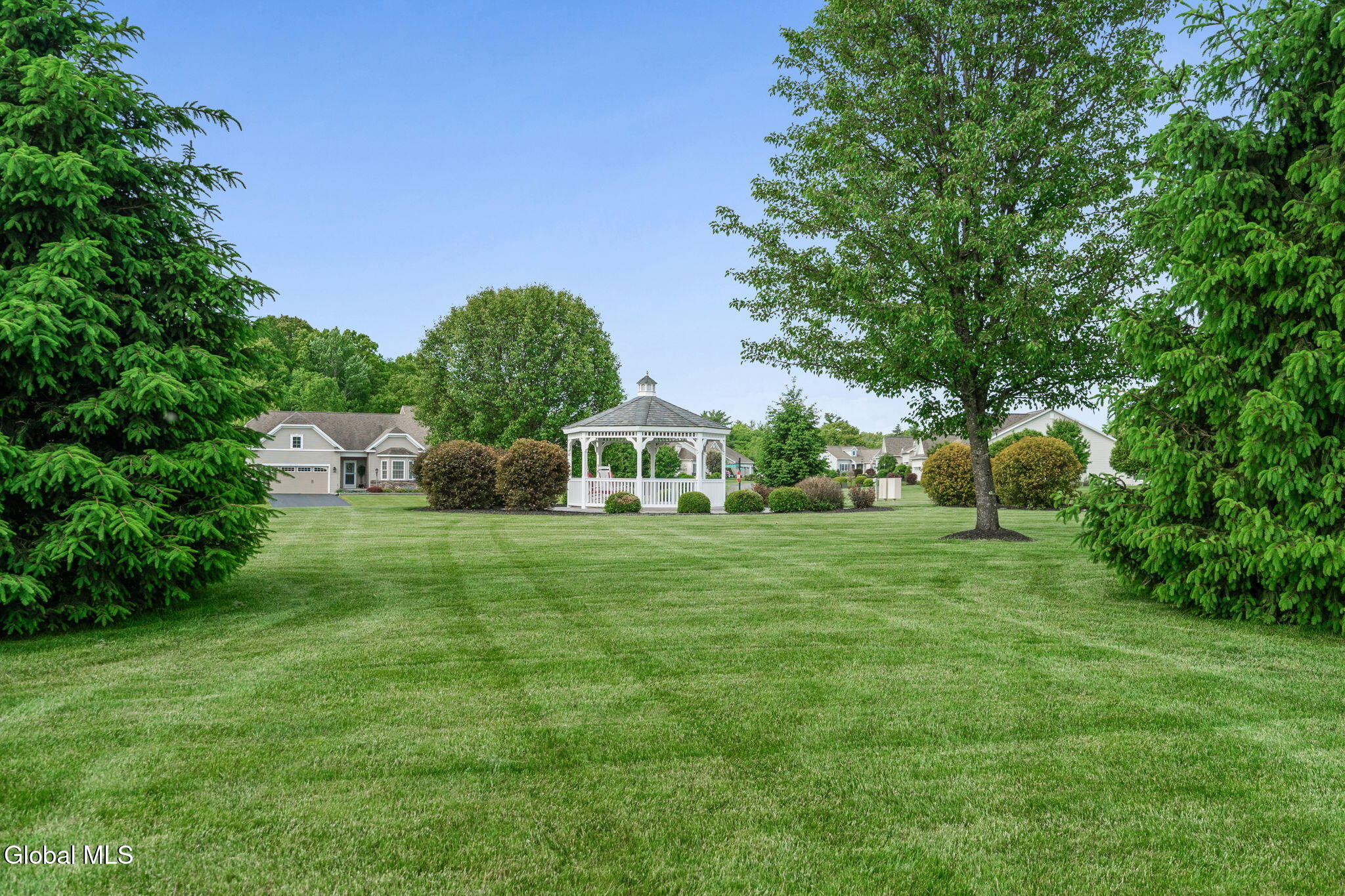 5 Rosemore Place Halfmoon, NY 12118 - Photo 36 of 38 43-web-or-mls-5-rosemore-pl