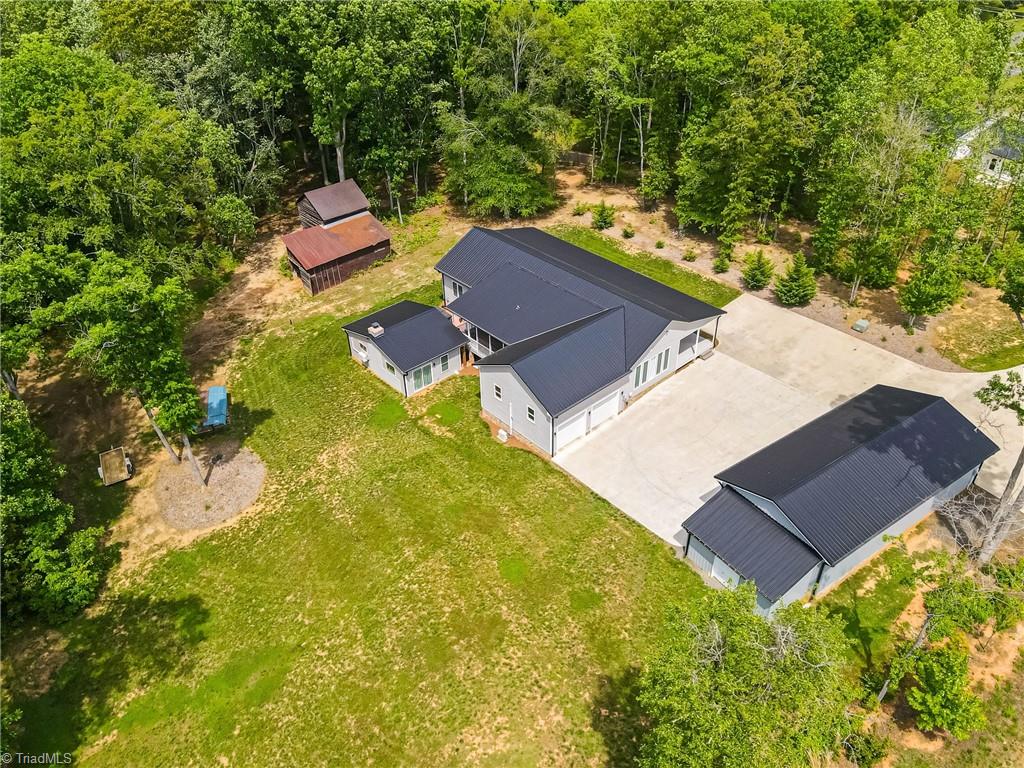 8958 Lasater Road Clemmons, NC 27012 - Photo 6 of 27