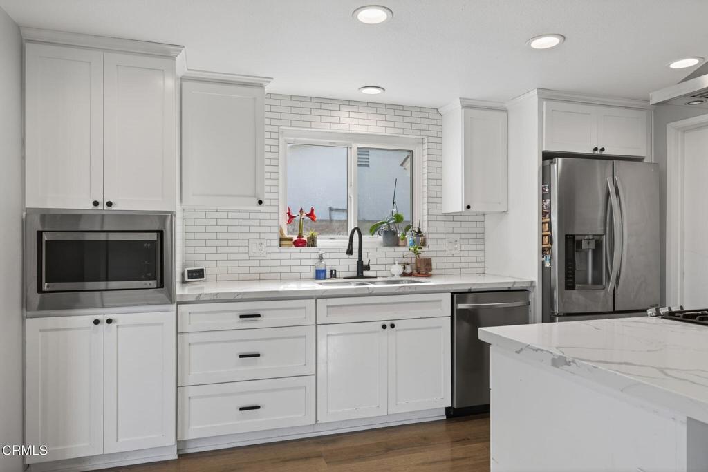 2206 Sanchez Drive Camarillo, CA 93010 - Photo 14 of 42