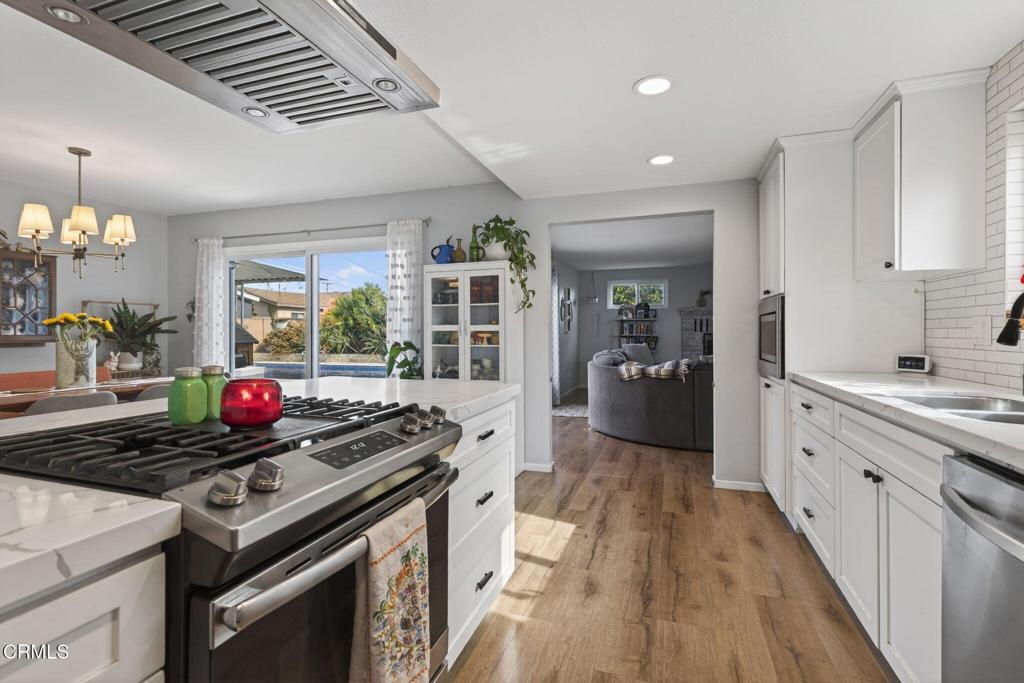 2206 Sanchez Drive Camarillo, CA 93010 - Photo 17 of 42