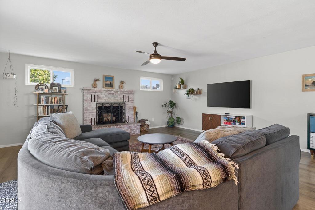 2206 Sanchez Drive Camarillo, CA 93010 - Photo 18 of 42