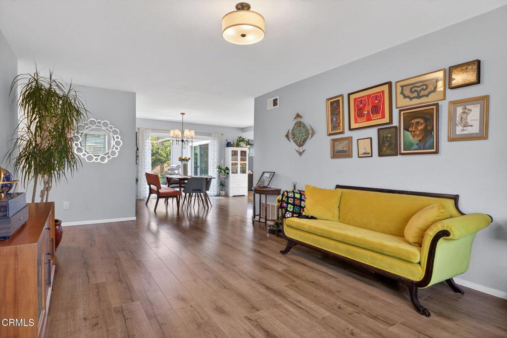 2206 Sanchez Drive Camarillo, CA 93010 - Photo 5 of 42