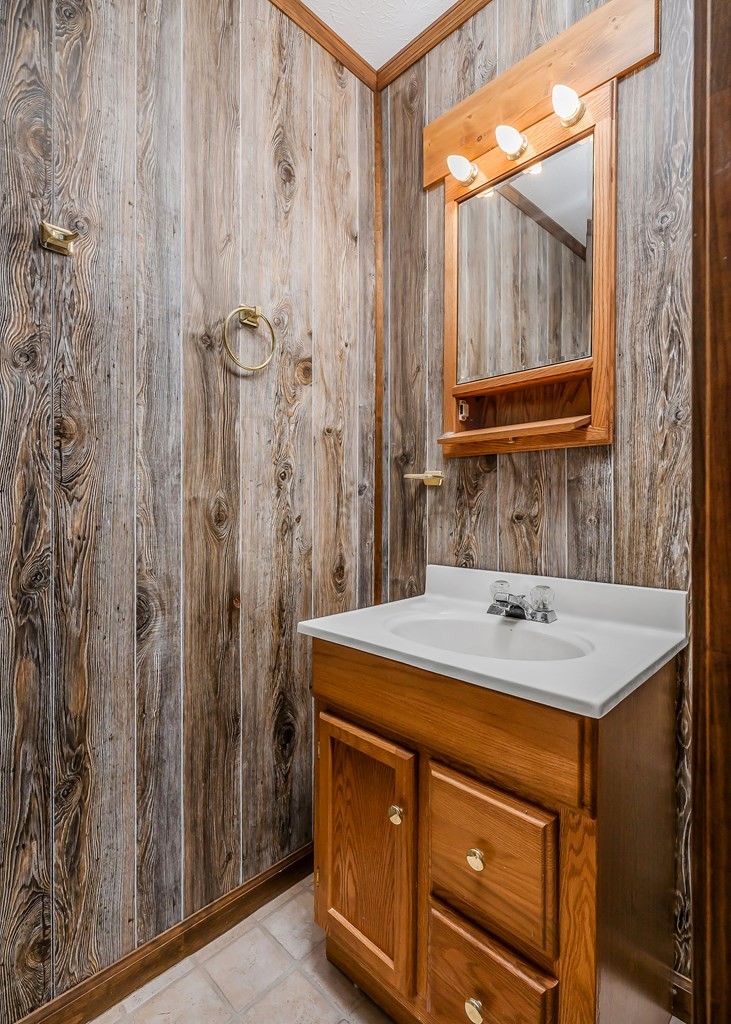 420 Polk Street Sparta, TN 38583 - Photo 11 of 23