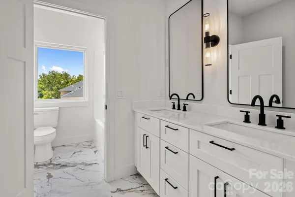 $615,000 | 760 New Hope Road, Flat Rock, NC 28731