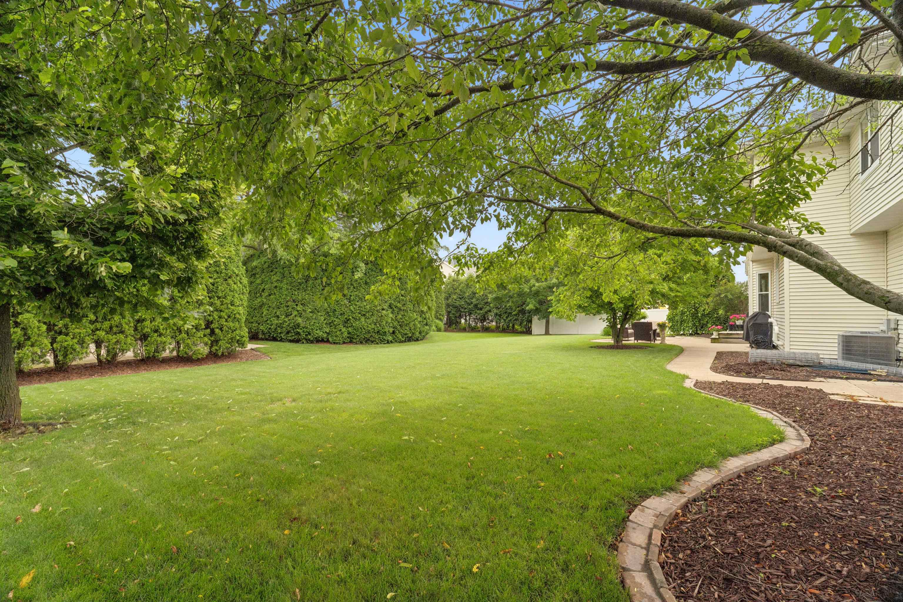 208 East Apple Creek Road Appleton, WI 54913 - Photo 43 of 44