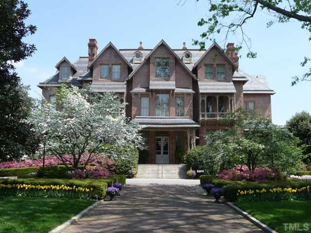 609 Leonidas Court Raleigh, NC 27604 - Photo 24 of 25 The Governor?s Mansion is across Person St from Historic Oakwood.