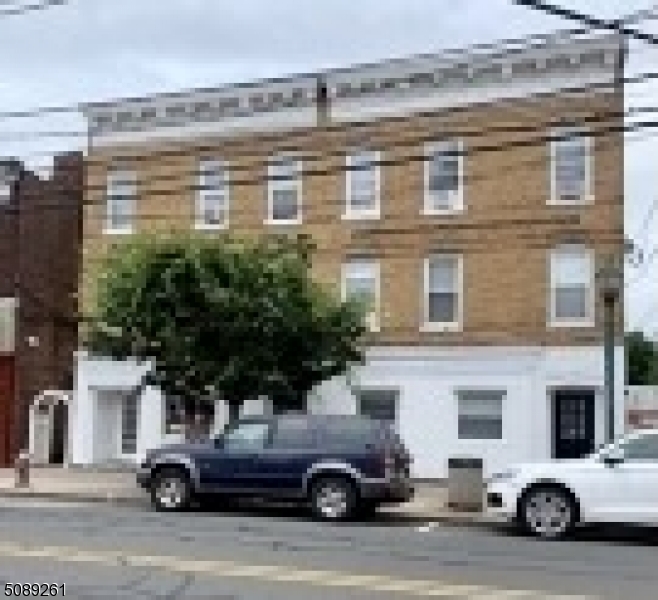 a car parked in front of a building