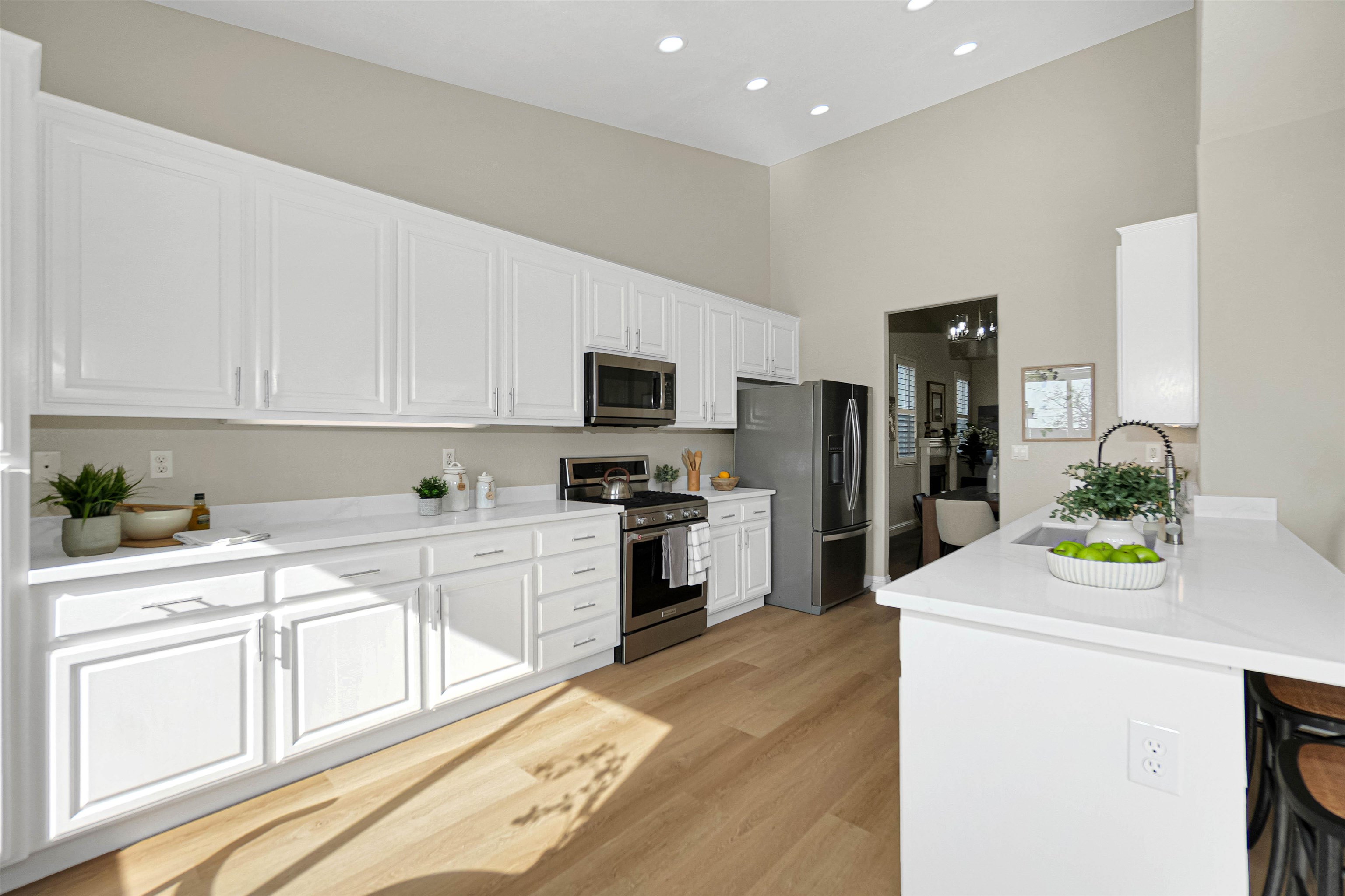 4905 Apricot Court Castro Valley, CA 94546 - Photo 17 of 59