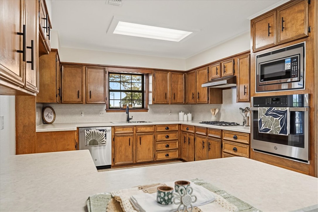 6700 FM 332 Road Brenham, TX 77833 - Photo 17 of 40 Gallery Image 17
