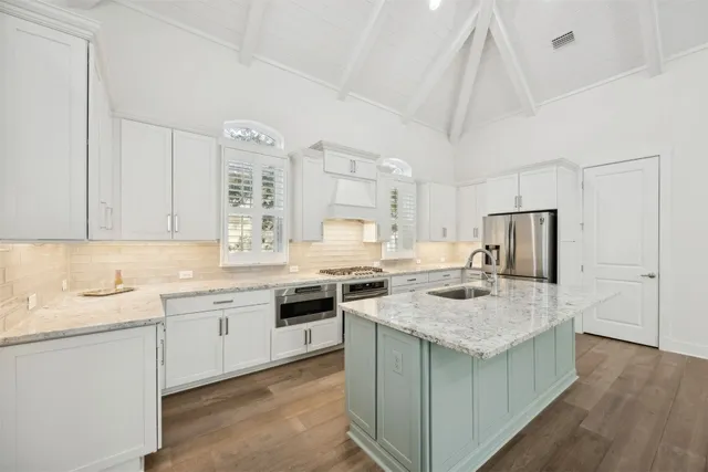 $918,000 | 1505 Lakeside Drive North, Fernandina Beach, FL 32034