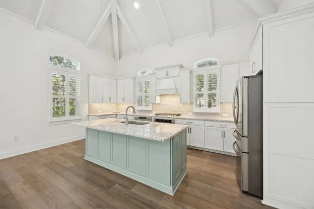 $918,000 | 1505 Lakeside Drive North, Fernandina Beach, FL 32034