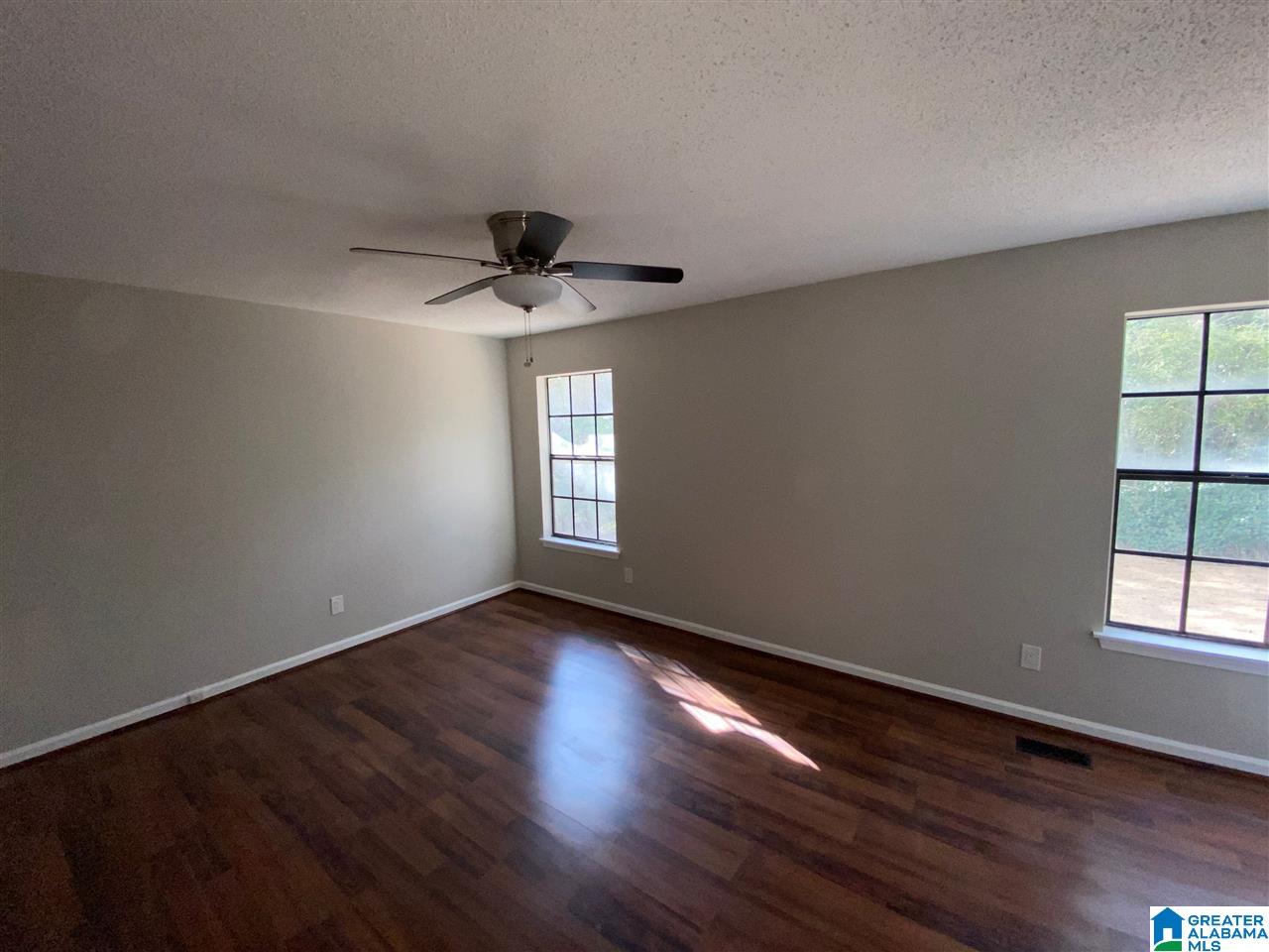 525 Bennett Drive Alabaster, AL 35007 - Photo 17 of 50