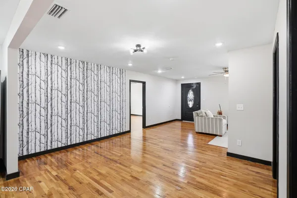 $2,250 | 1808 Chestnut Avenue, Panama City, FL 32405