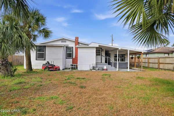 $2,250 | 1808 Chestnut Avenue, Panama City, FL 32405